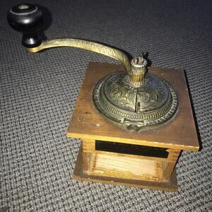 Arcade‎ Manufacturing Coffee Mill # 9028 Antique Grinder